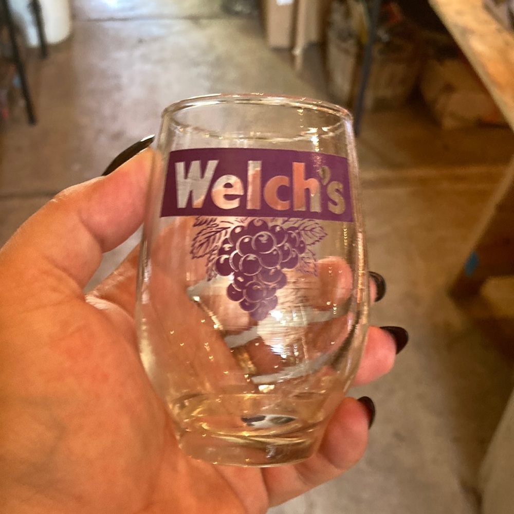 Set of 9 Welch’s jelly jars